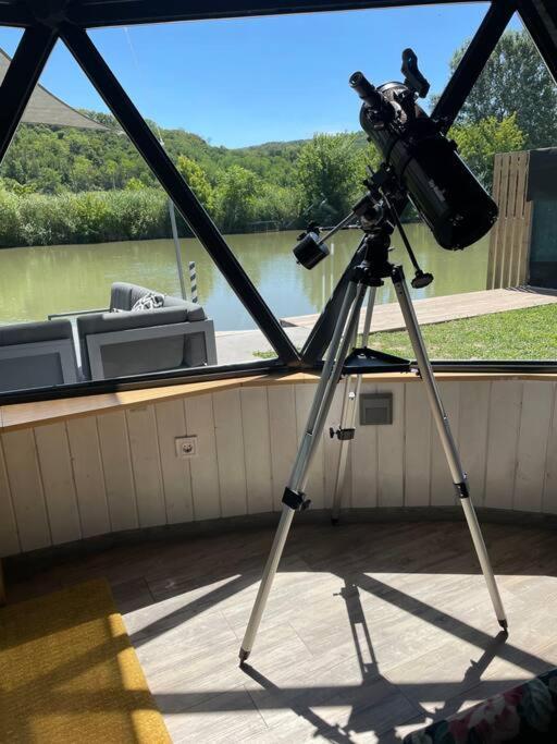 Domeglamping At Fishinglake Ságvár 외부 사진