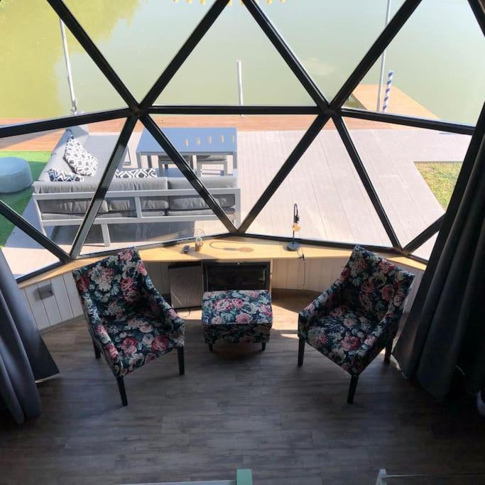 Domeglamping At Fishinglake Ságvár 외부 사진